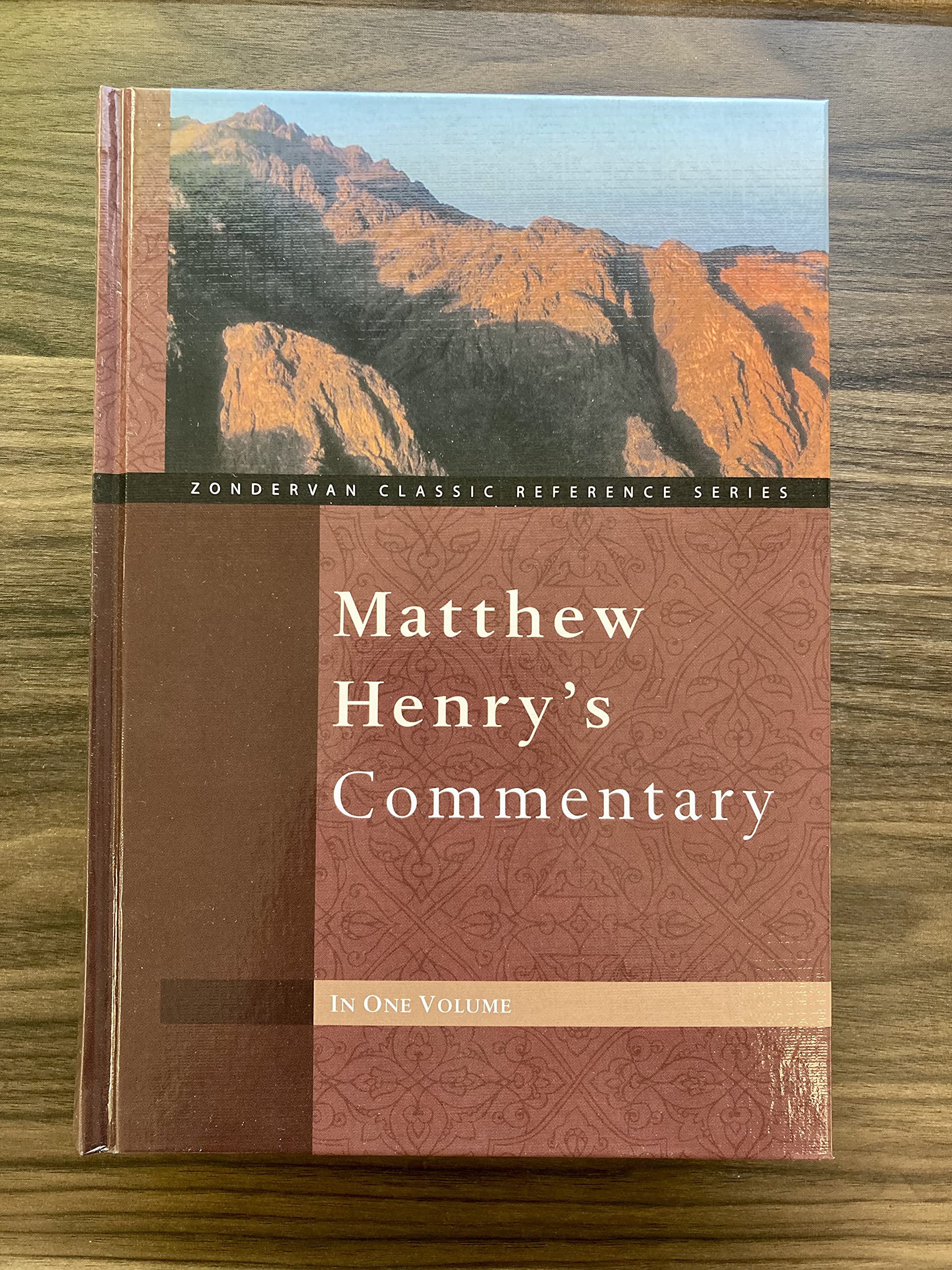 Matthew Henry's Commentary One Volume used book depot