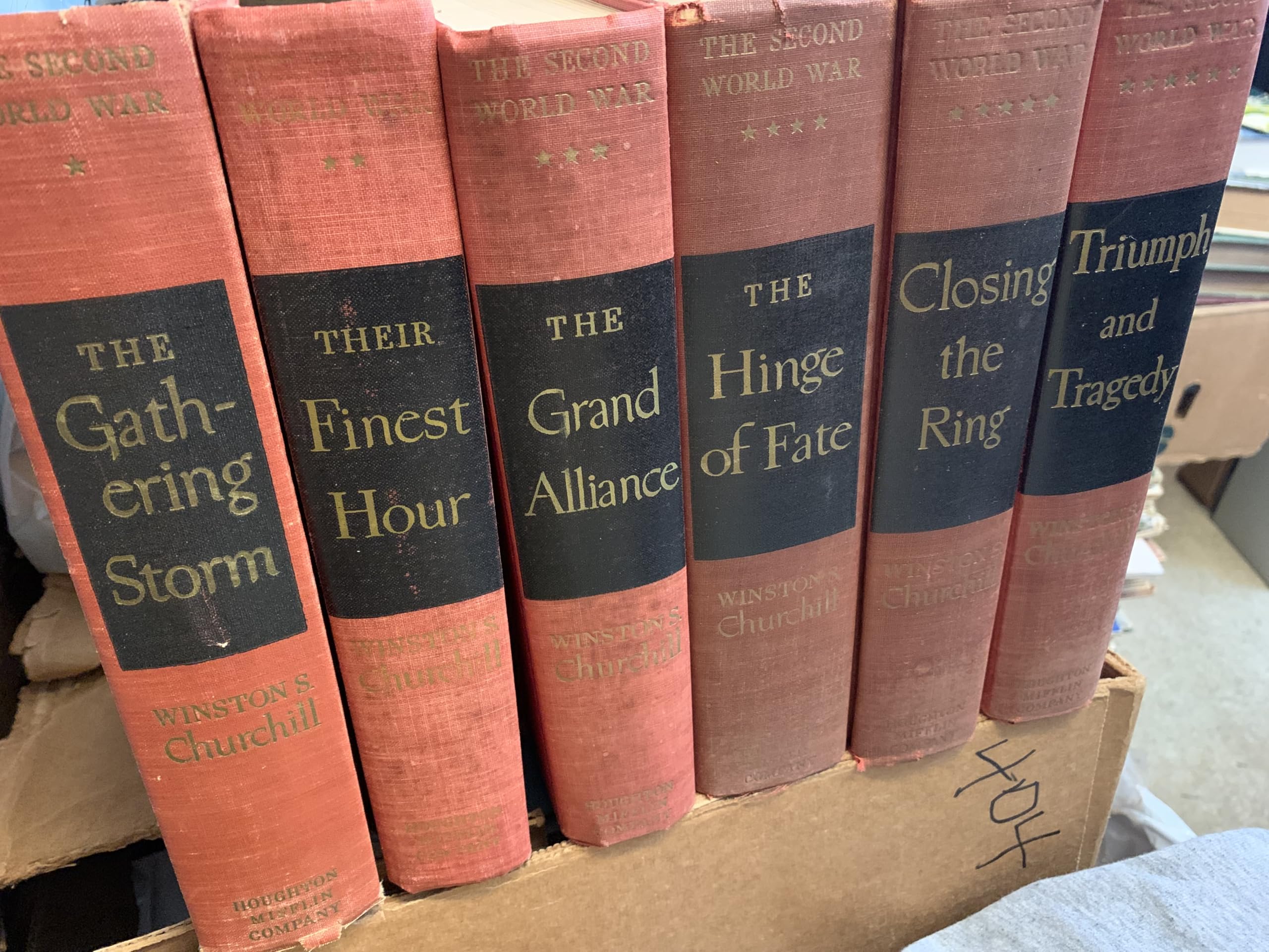The Second World War (THE GATHERING STORM,THEIR FINEST HOUR,THE GRAND ALLIANCE, THE HINGE OF FATE, CLOSING THE RING, TRIUMPH & TRAGEDY, 6 VOLUME SET 1948-1953)