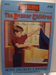 Benny Uncovers a Mystery (The Boxcar Children Ser., No. 19) used book depot