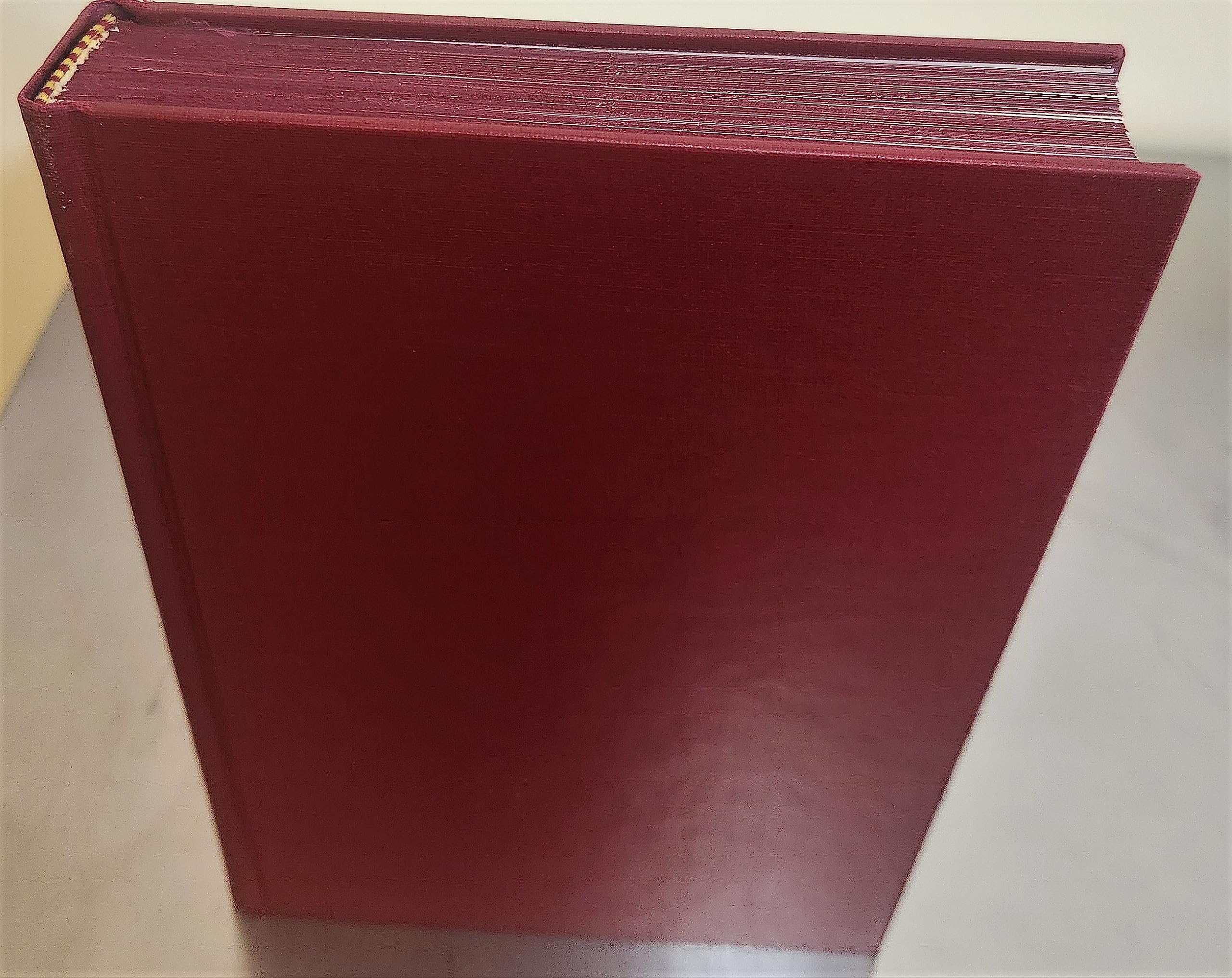 The Dean's December used book depot