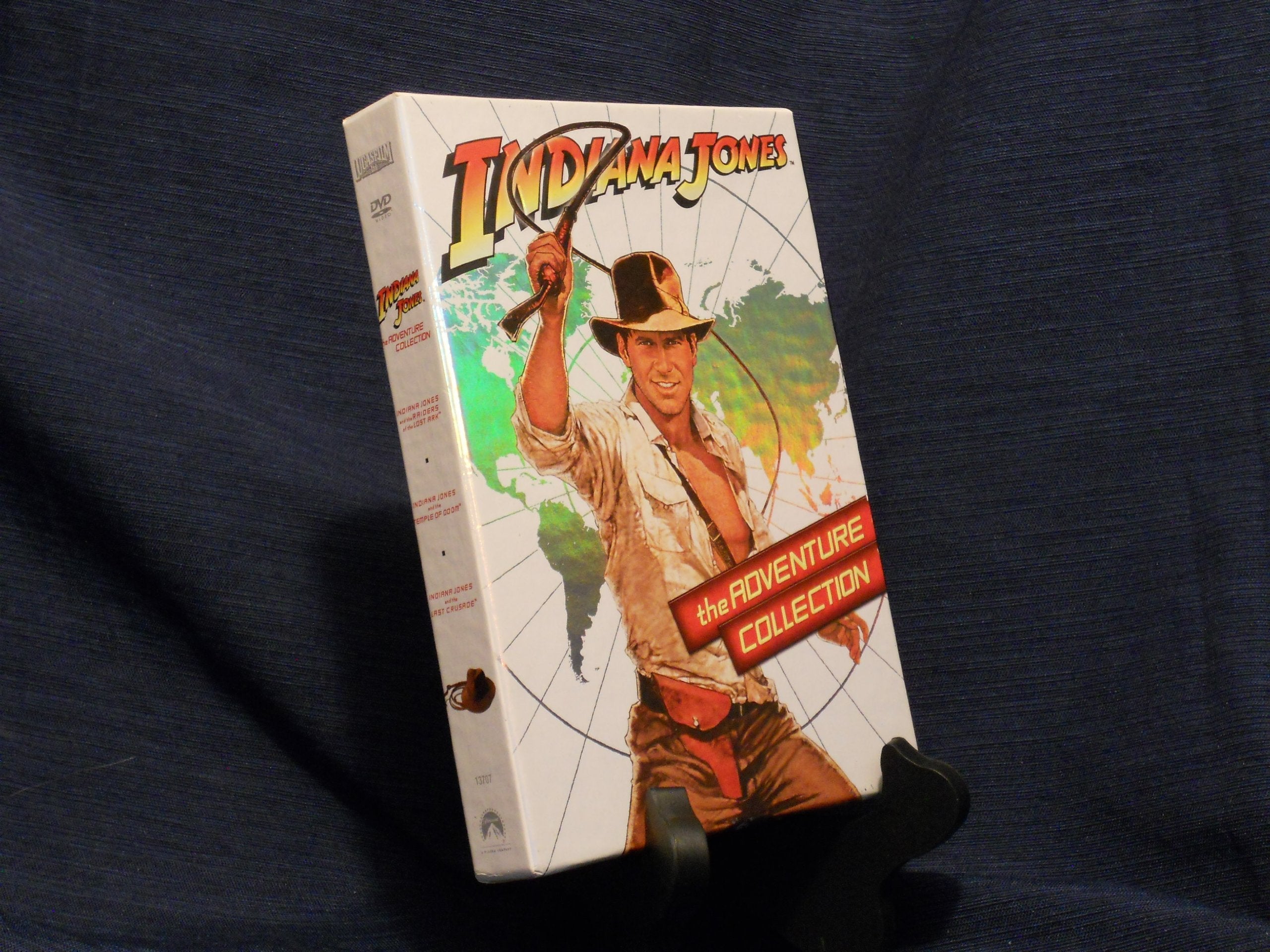 Indiana Jones: The Adventure Collection (Special Editions of Indiana Jones and the Raiders of the Lost Ark / Indiana Jones and the Temple of Doom / Indiana Jones and the Last Crusade) [DVD] used book depot