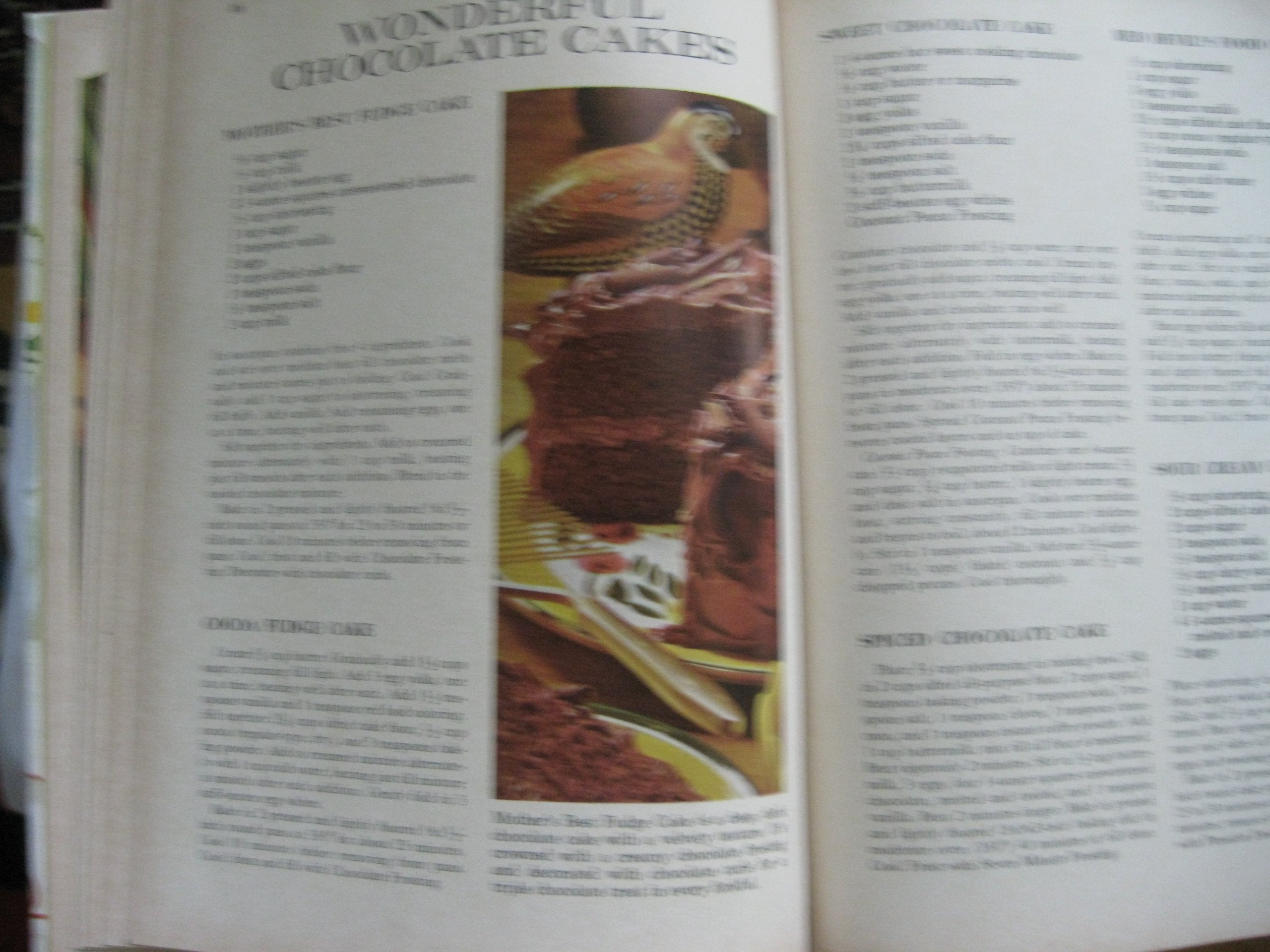 Better Homes and Gardens Pies and Cakes