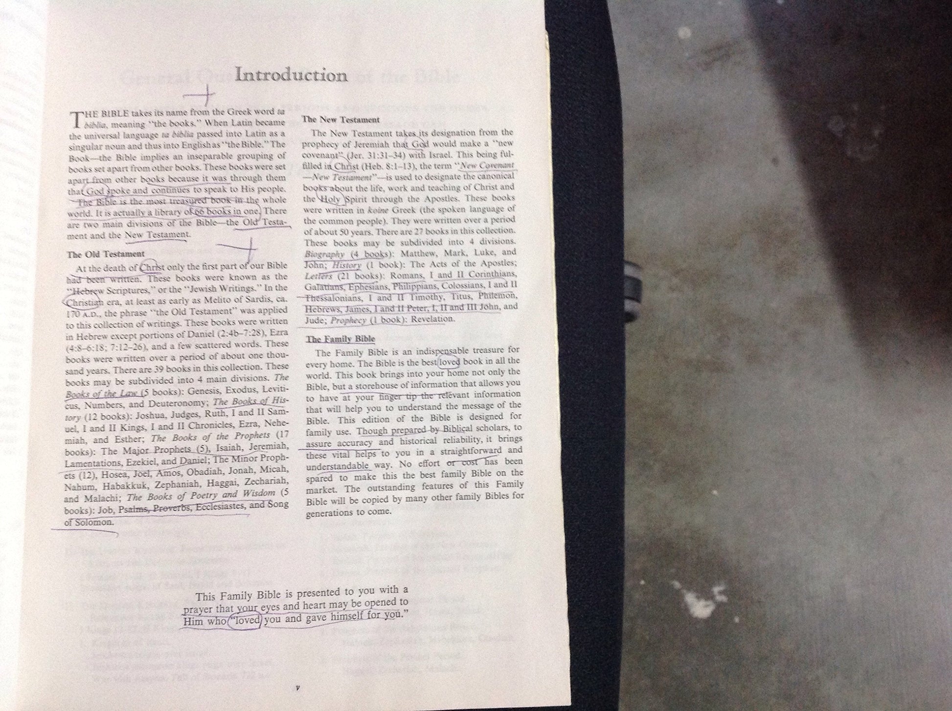 The Holy Bible: Authorized King James Version, With Full-Color Illustrations of the Old Masters (1976, Hologram of The Last Supper on Cover) used book depot