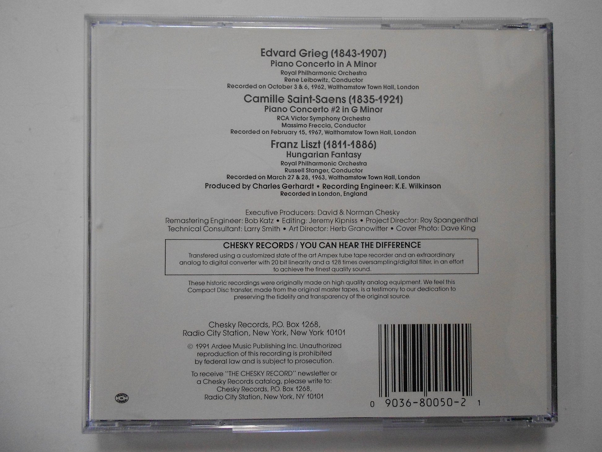 Grieg: Piano Concerto in A Minor / Saint-Saëns: Piano Concerto No. 2 in G minor / Liszt: Hungarian Fantasy used book depot