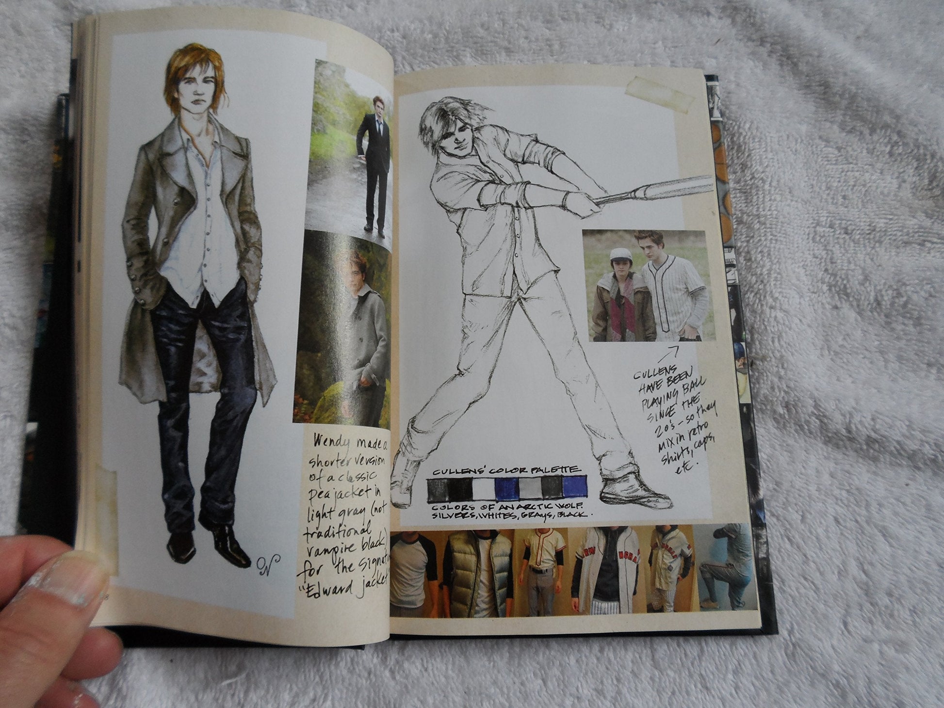 Twilight: Director's Notebook: The Story of How We Made the Movie Based on the Novel by Stephenie Meyer used book depot