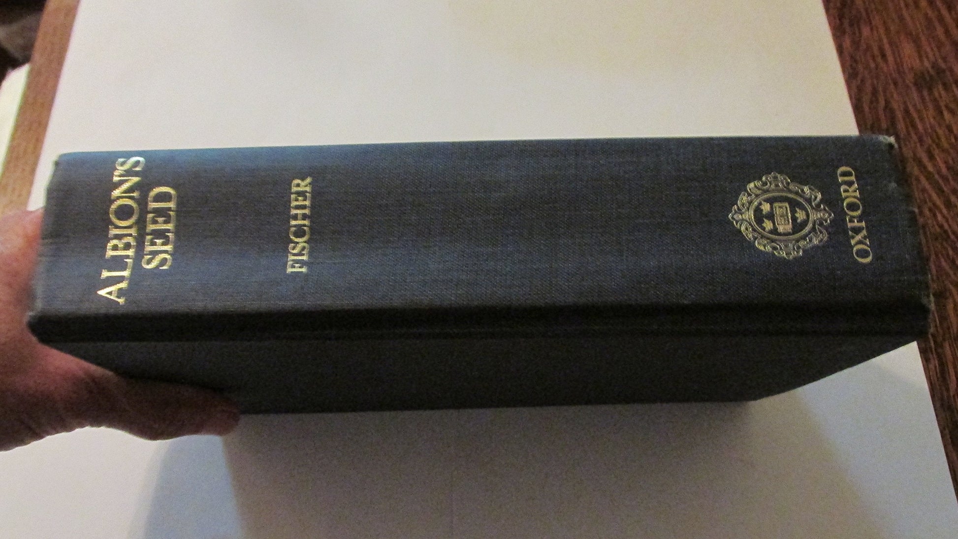 Albion's Seed: Four British Folkways in America (America: a cultural history) (VOLUME I) used book depot