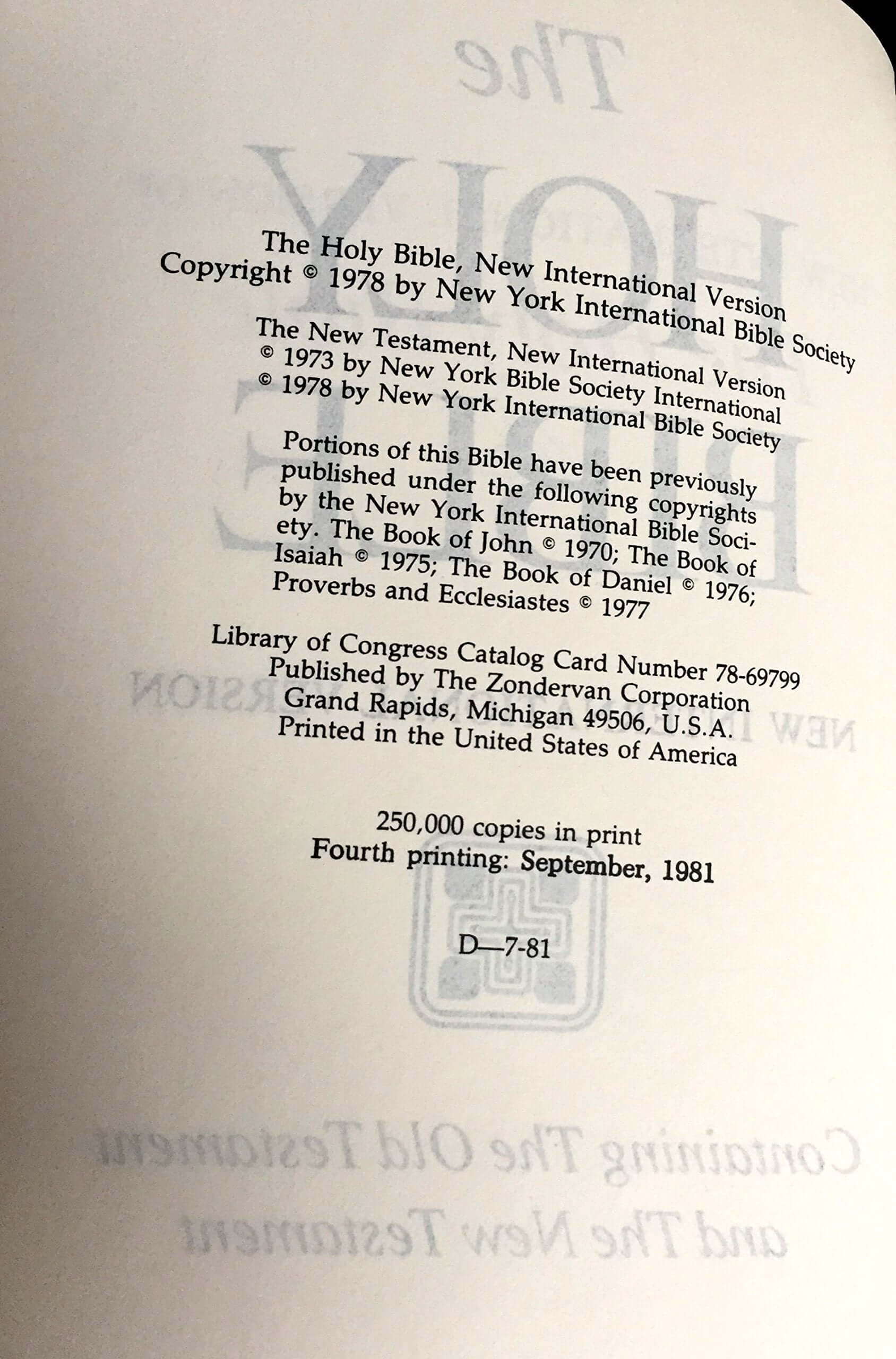 Holy Bible: New International Version; Containing the Old Testament and The New Testament used book depot