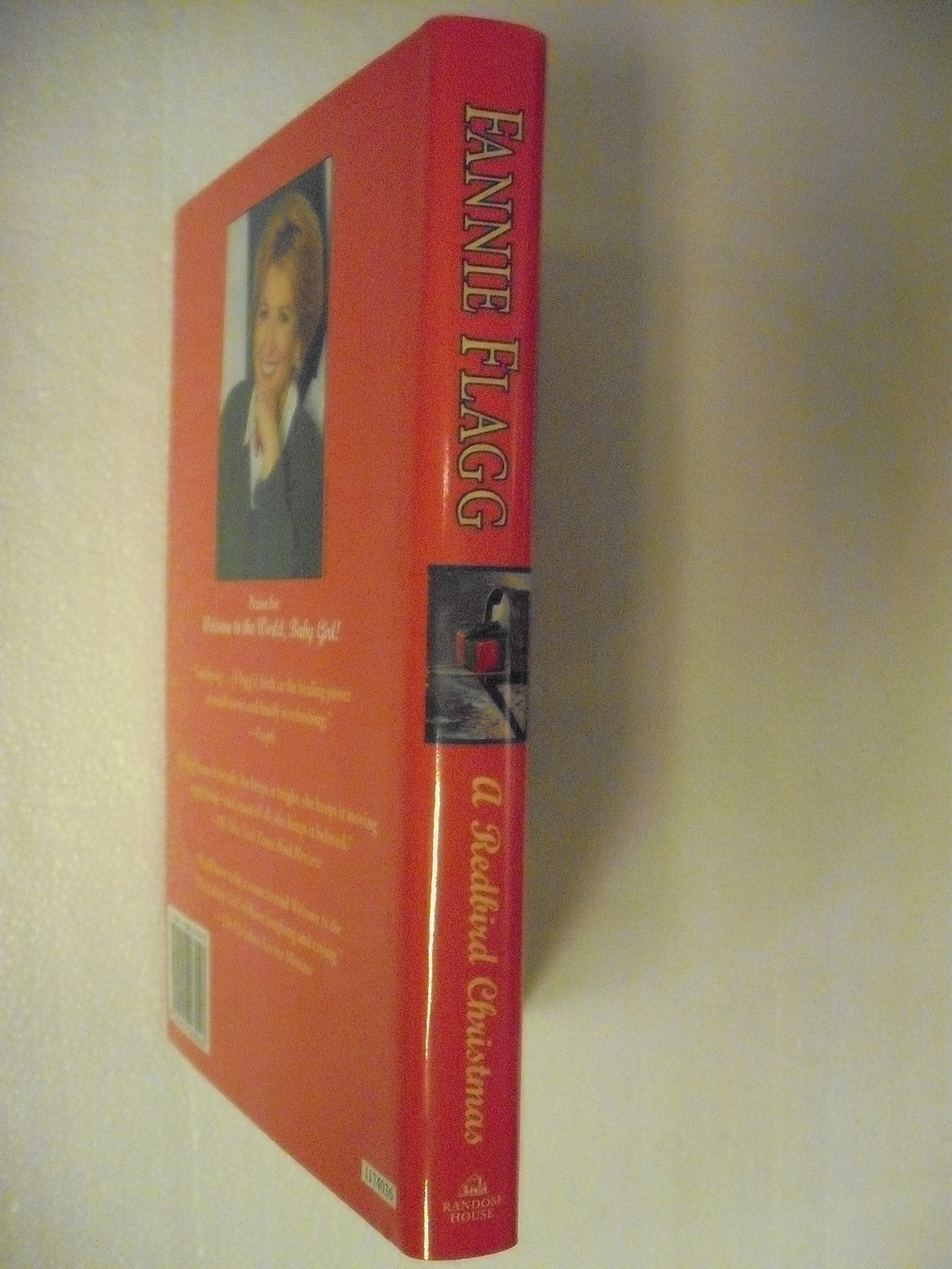 A Redbird Christmas: A Novel