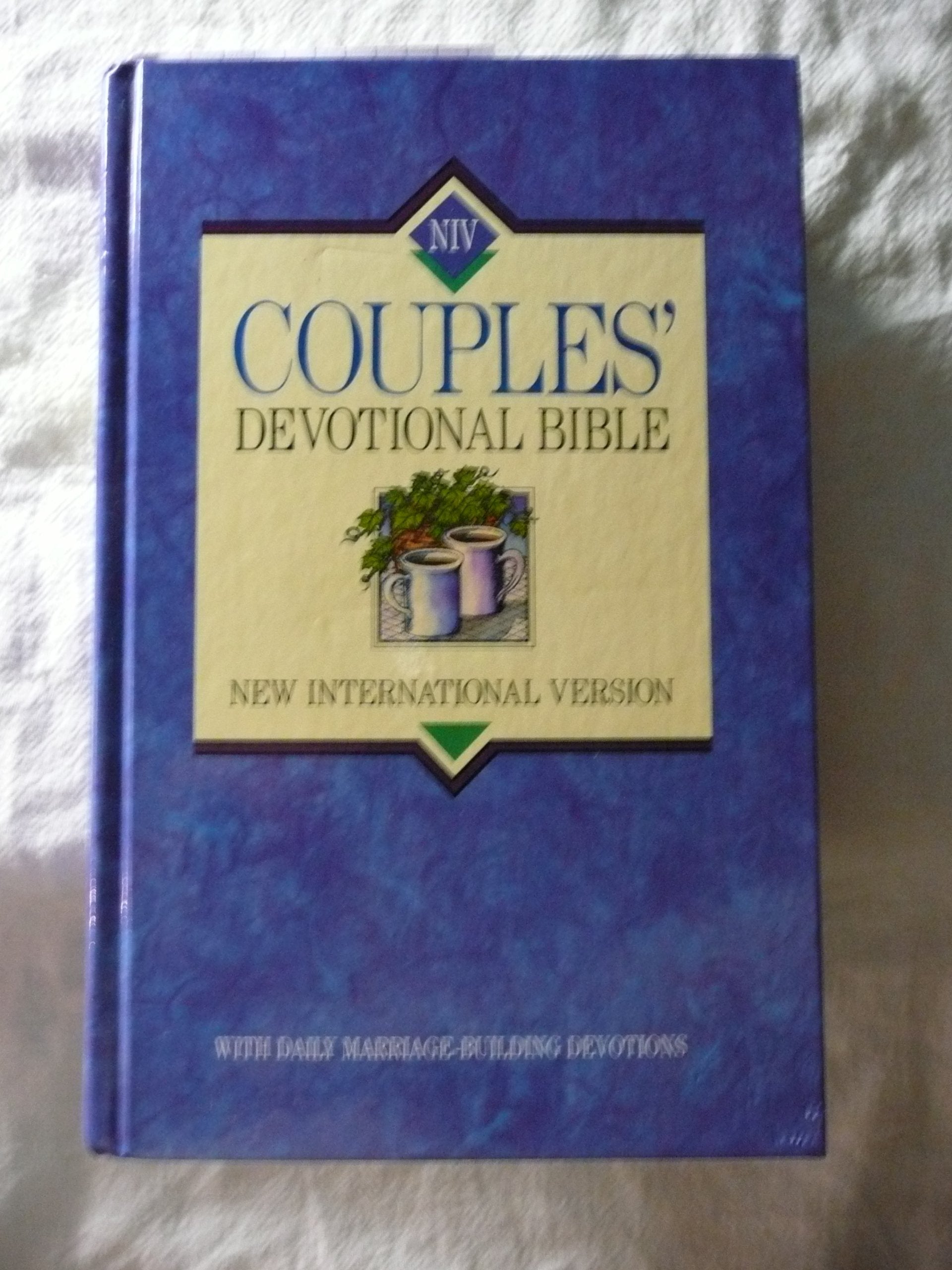 NIV Couples' Devotional Bible: New International Version used book depot