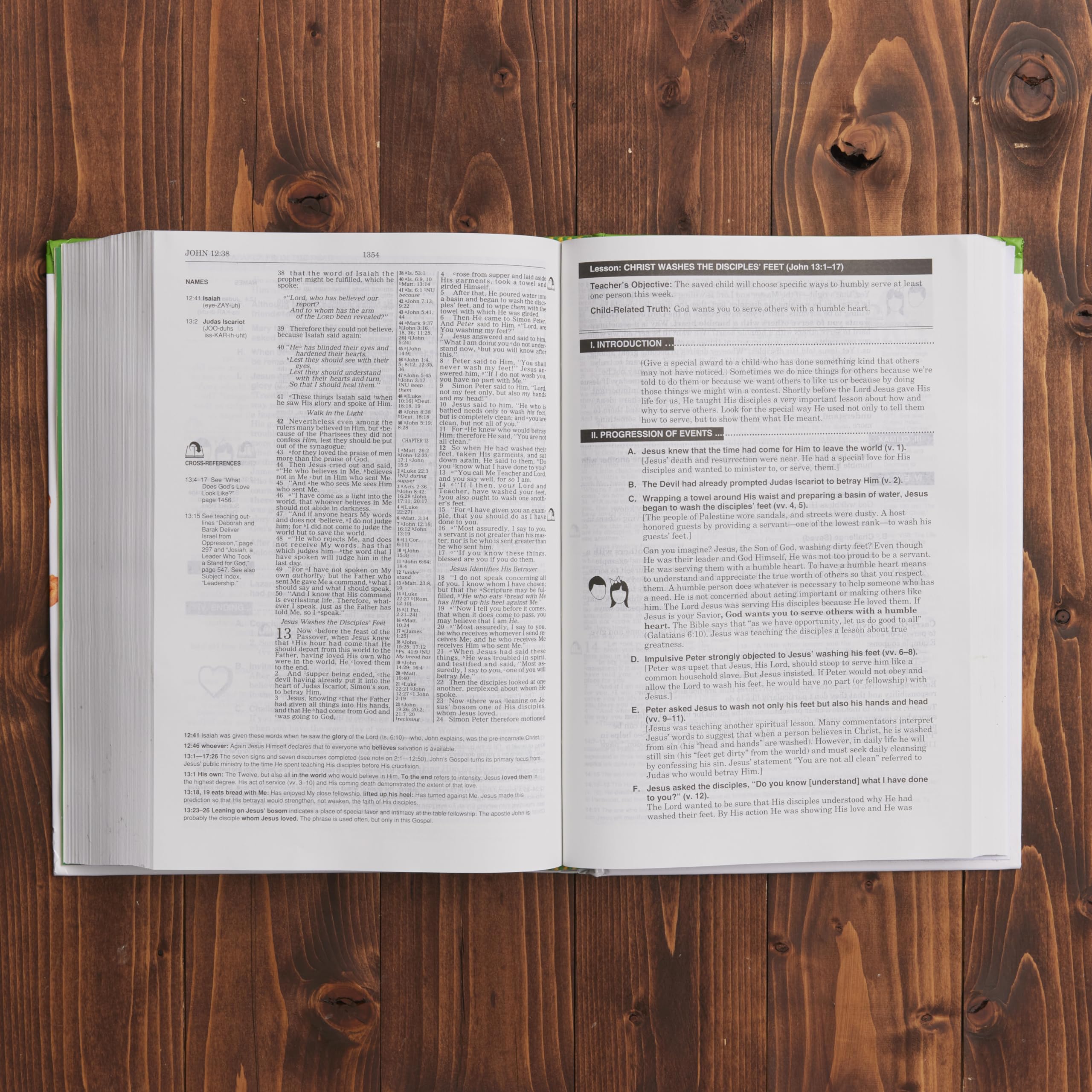 Children's Ministry Resource Bible Helping Children Grow In The Light Of God's Word used book depot