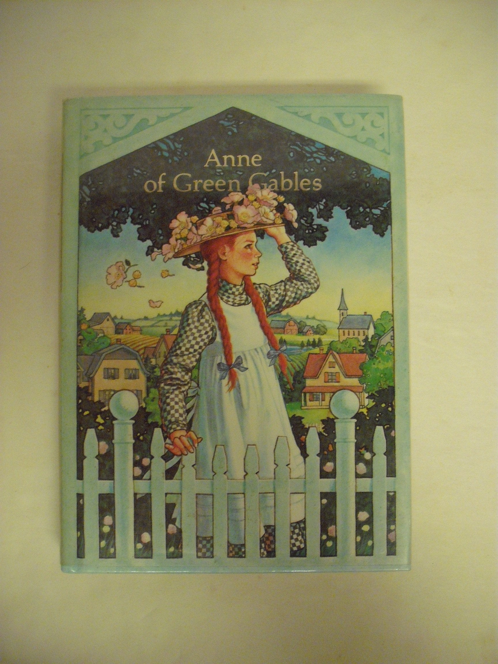 Anne of Green Gables (Illustrated Junior Library) used book depot
