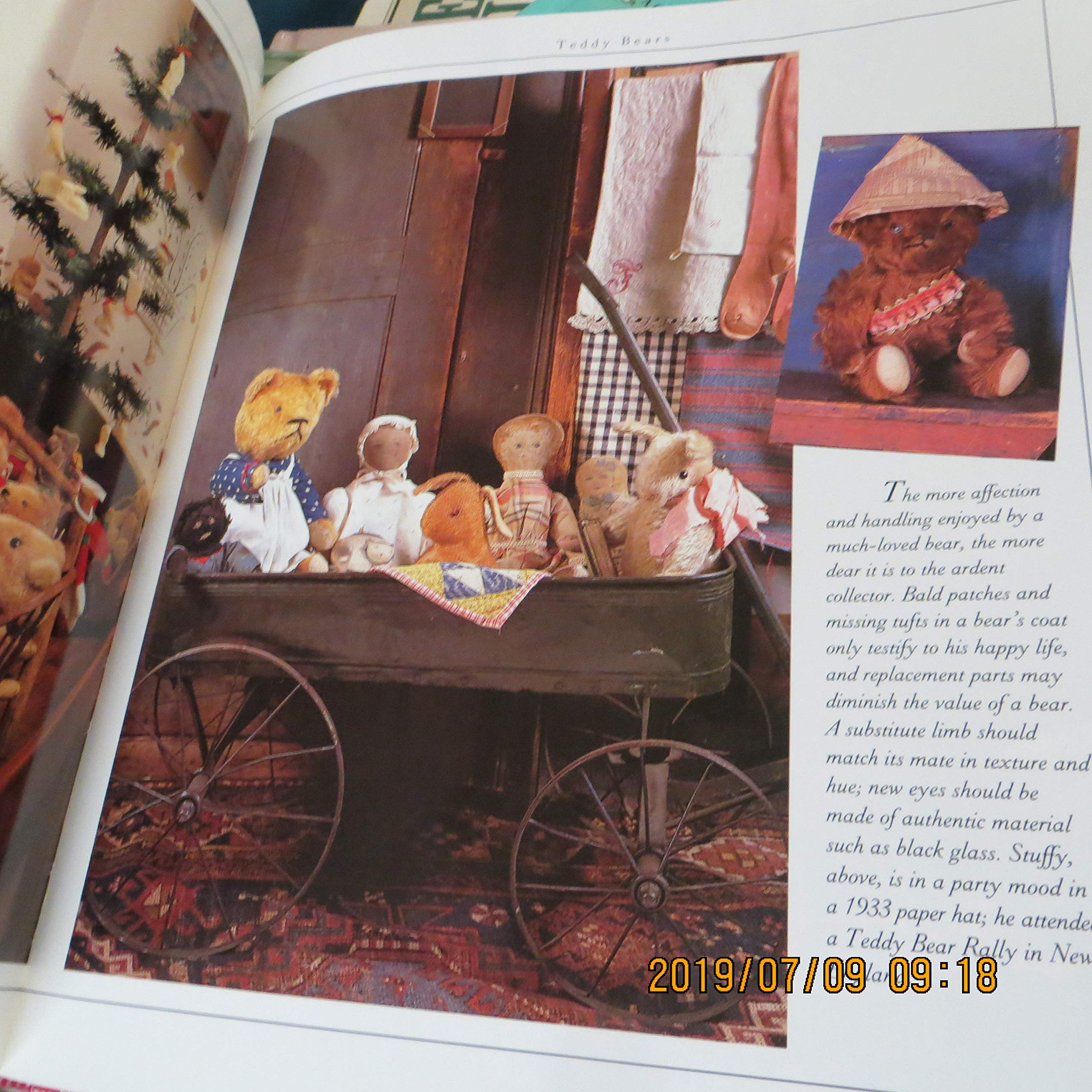 Country Living Country Decorating used book depot