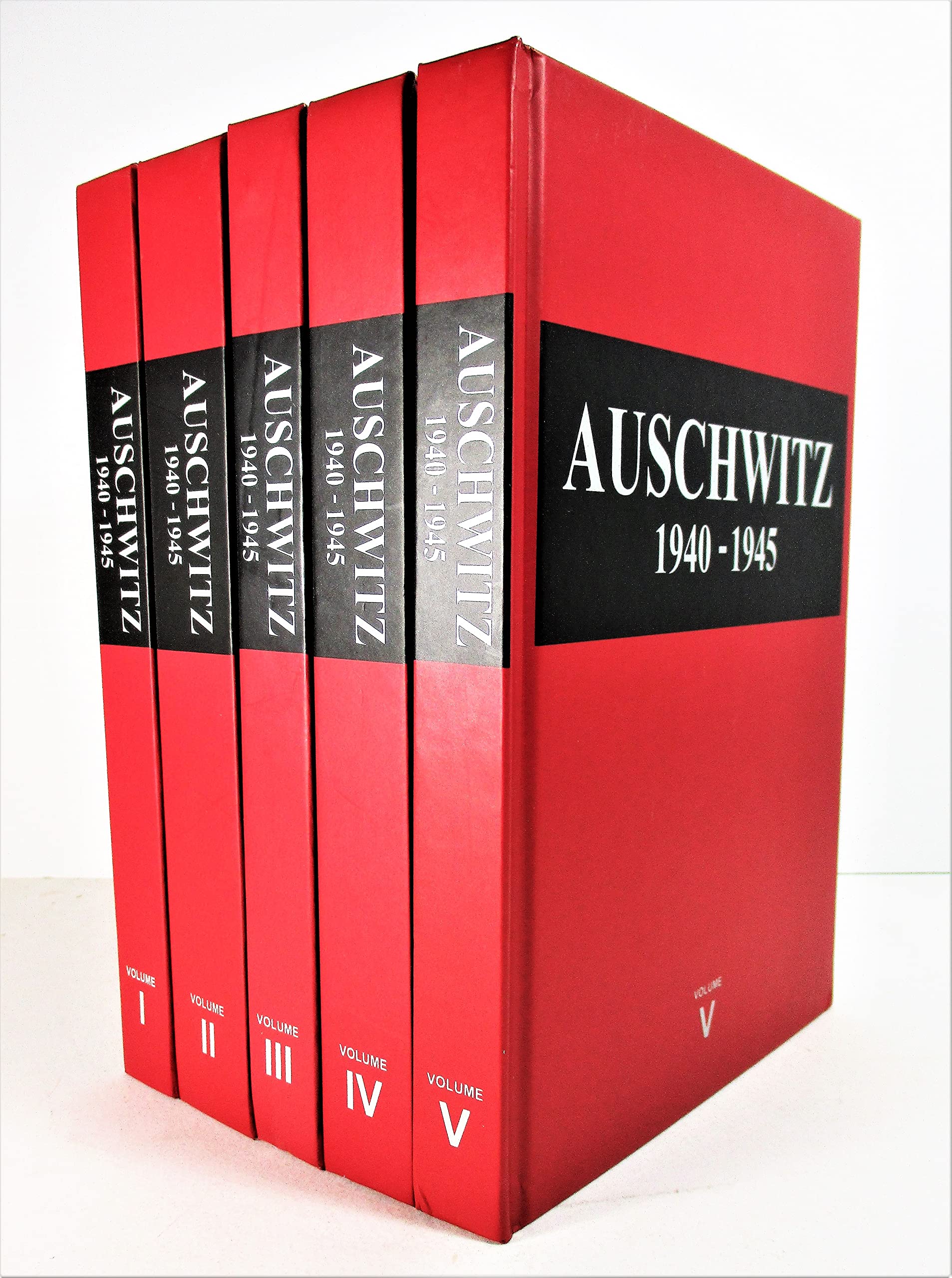 Auschwitz, 1940-1945: Central issues in the history of the camp (5-volume set) used book depot