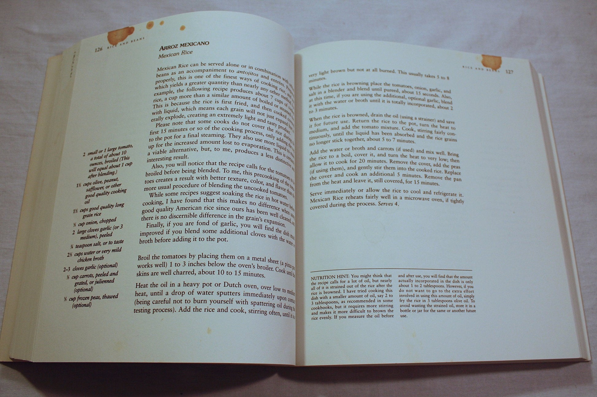 La Cocina de la Frontera: Mexican-American Cooking from the Southwest (Red Crane Cookbook Series) used book depot