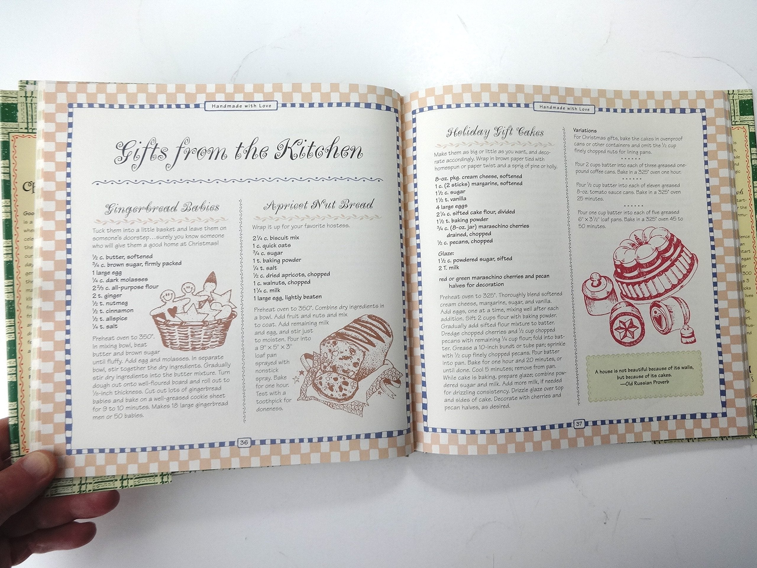 Old-Fashioned Christmas Favorites: A Heart-Warming Collection of Treasured Recipes, Memories, Handmade Gifts, Cozy Decorating Tips & Easy How To's for the Joyous Days of Christmas used book depot