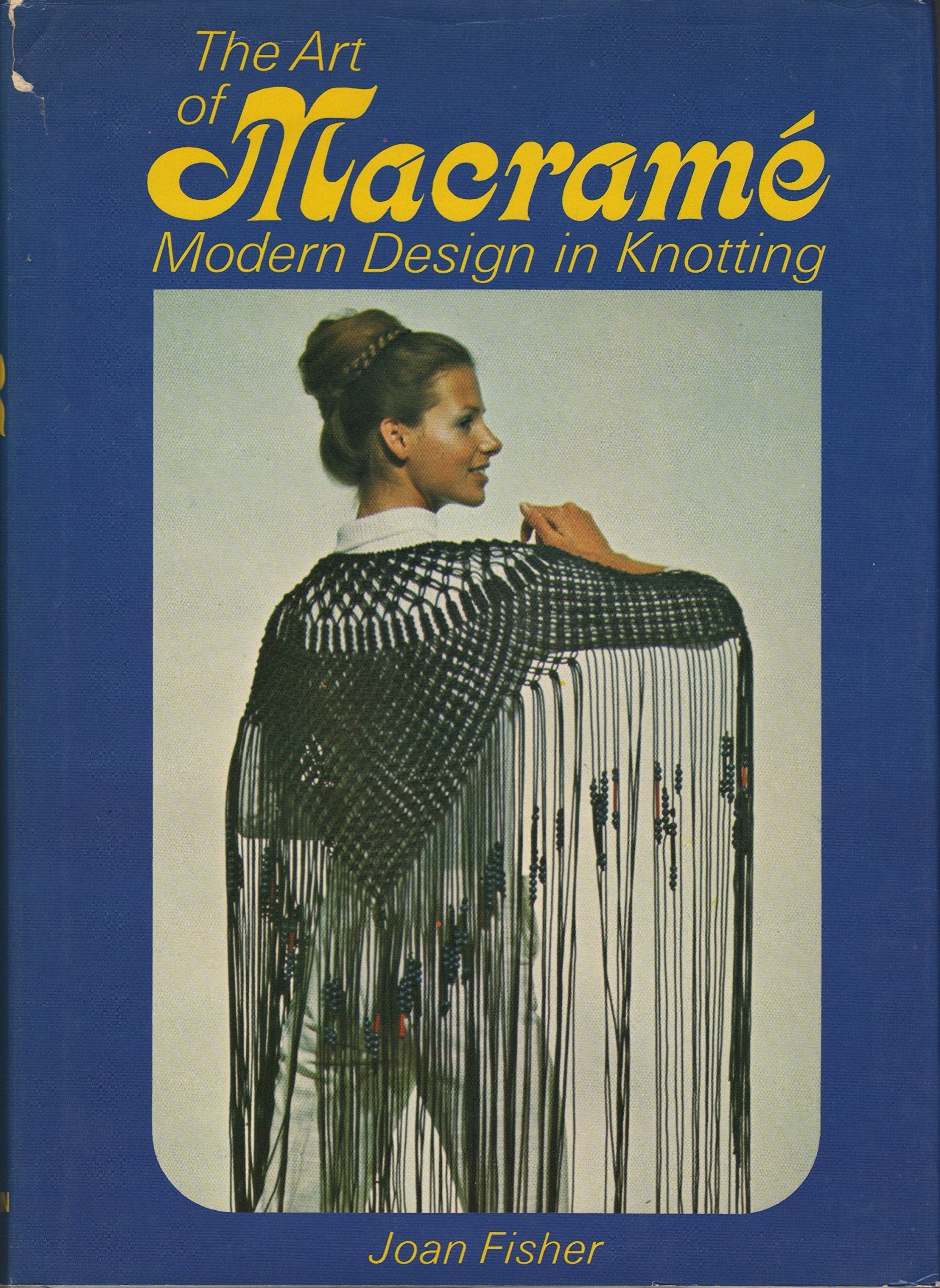 Art of Macrame Modern Design In Knotting