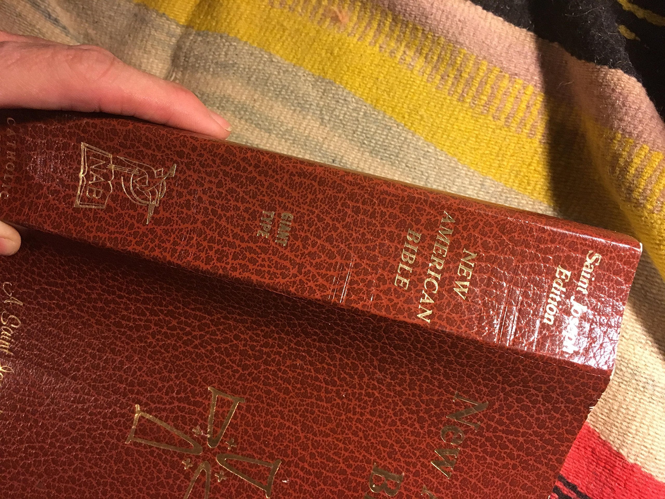 Saint Joseph Giant Type Edition of the New American Bible Translated From the Original Languages with Critical Use of All the Ancient Sources (1986) Blessed by John Paul II on August 15 1993 used book depot