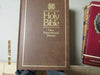 Holy Bible, New International Version: Standard Reference Bible, Red Letter, No 81000