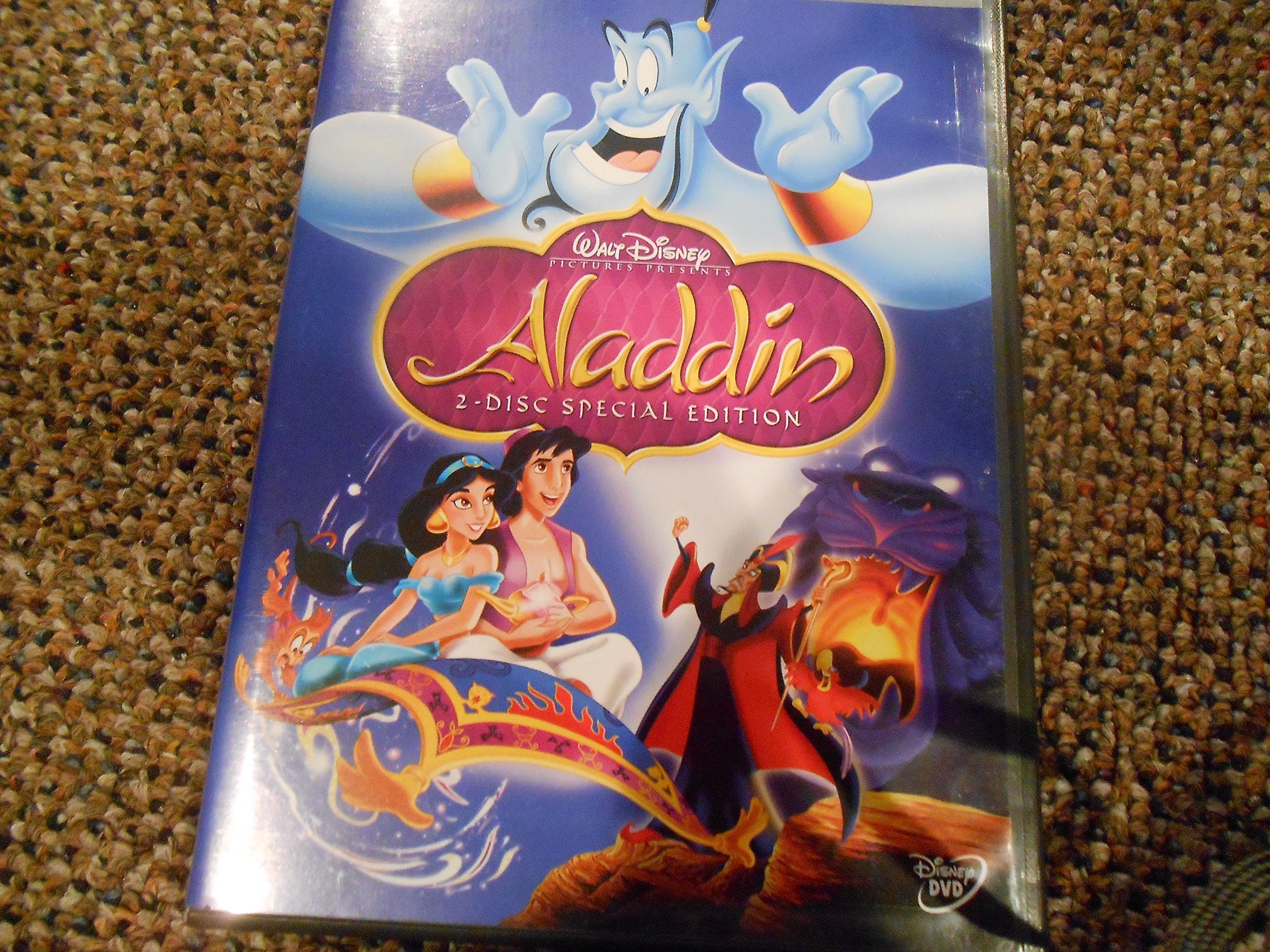 Aladdin (Two-Disc Special Edition) [DVD] used book depot