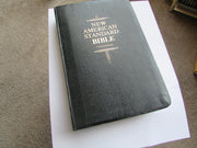 Holy Bible New American Standard: Red Letter Edition, Paragraphed used book depot